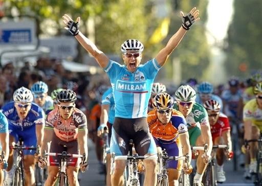 The elation set in quickly after Petacchi realised he had won