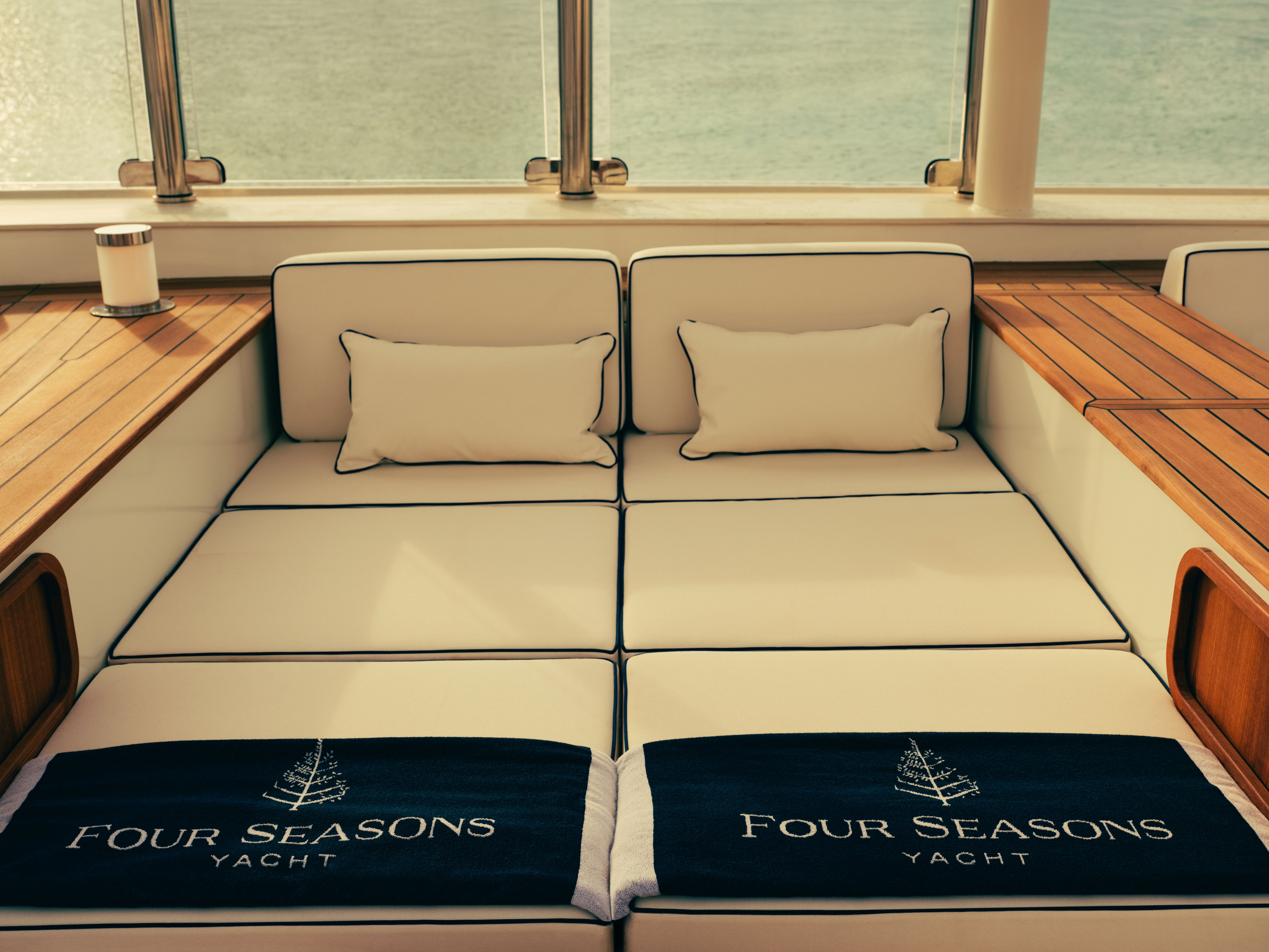four seasons i yatch review