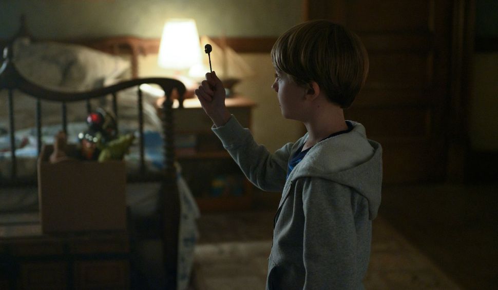 Netflix's Locke And Key Cast List, Trailers, Review And More Cinemablend