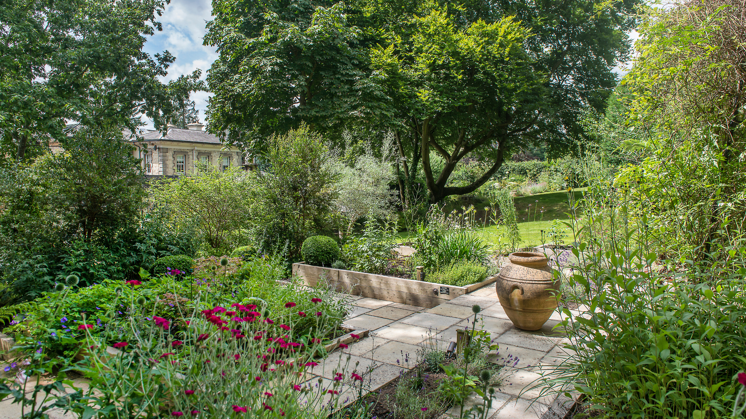 The irrigation tricks gardeners swear by to keep plants alive during a heatwave – their top secrets to save thirsty plants