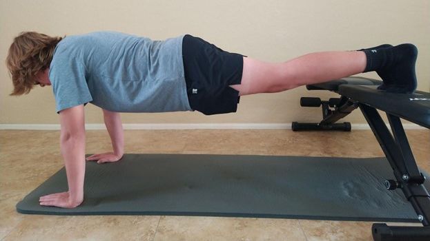 Decline push-up 1