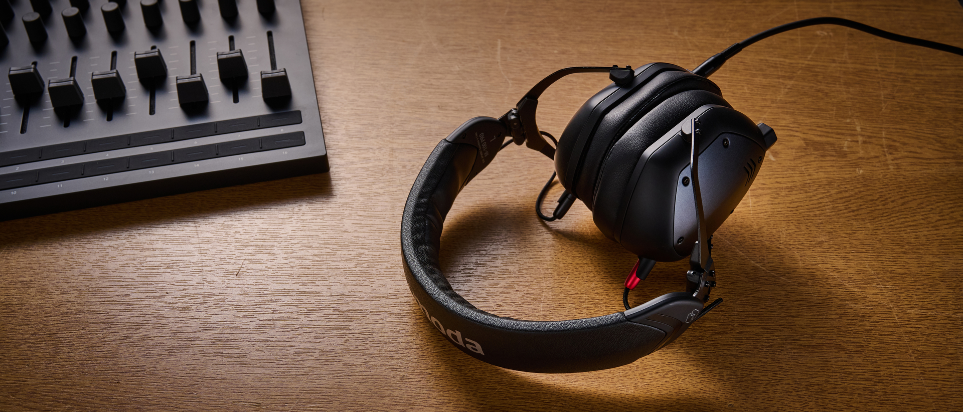 V-Moda M-100 Pro