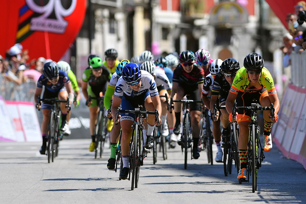 Marta Bastianelli (Al&eacute; Cipollini) wins stage 9 at the Giro Rosa