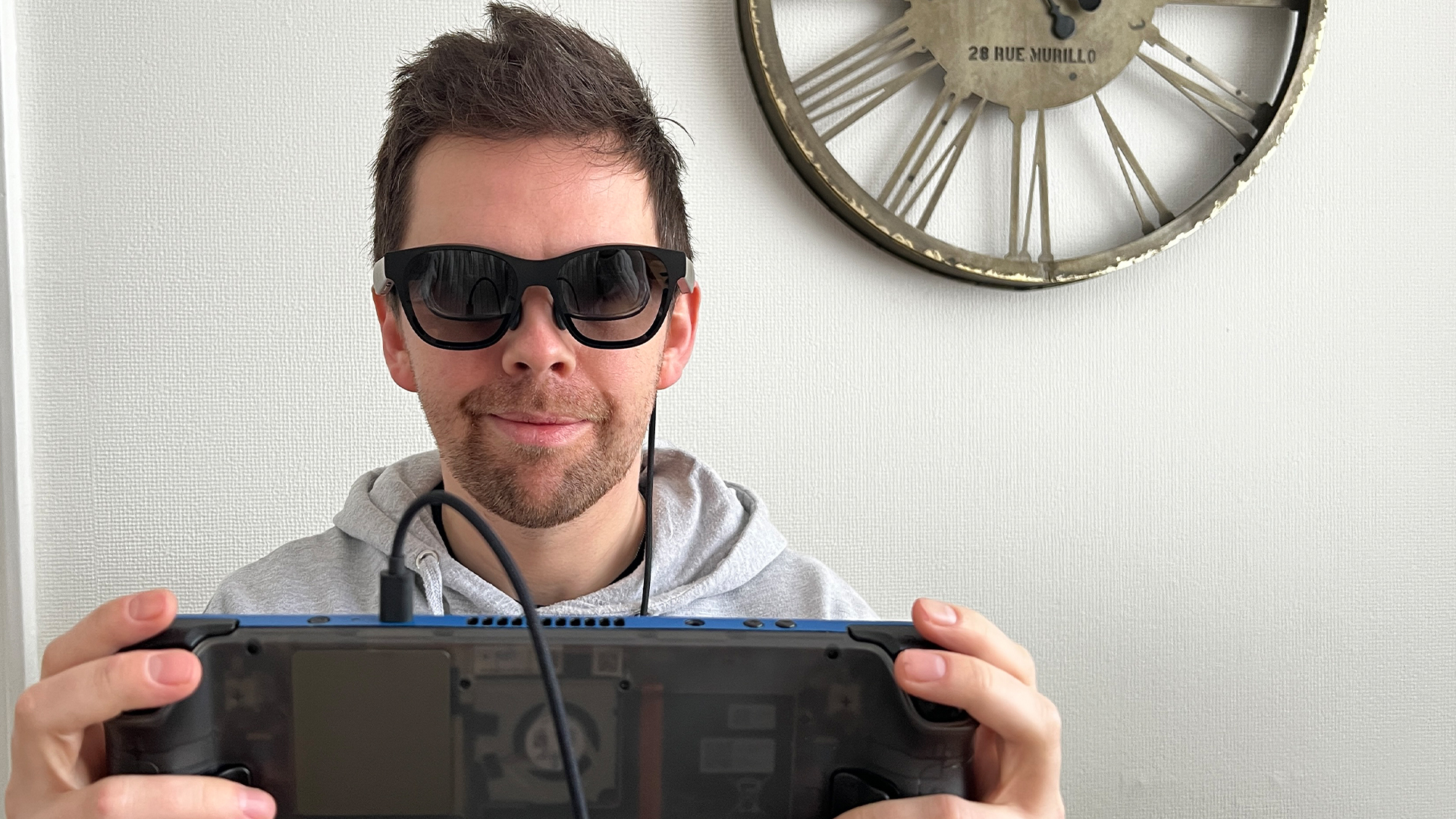 The Best Deck accessory: a Virtual Monitor? nReal Air AR glasses