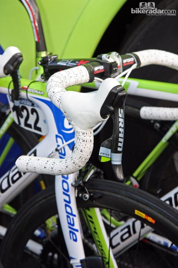 White hoods and team-special green detailing on the Liquigas-Cannondale SRAM Red levers.