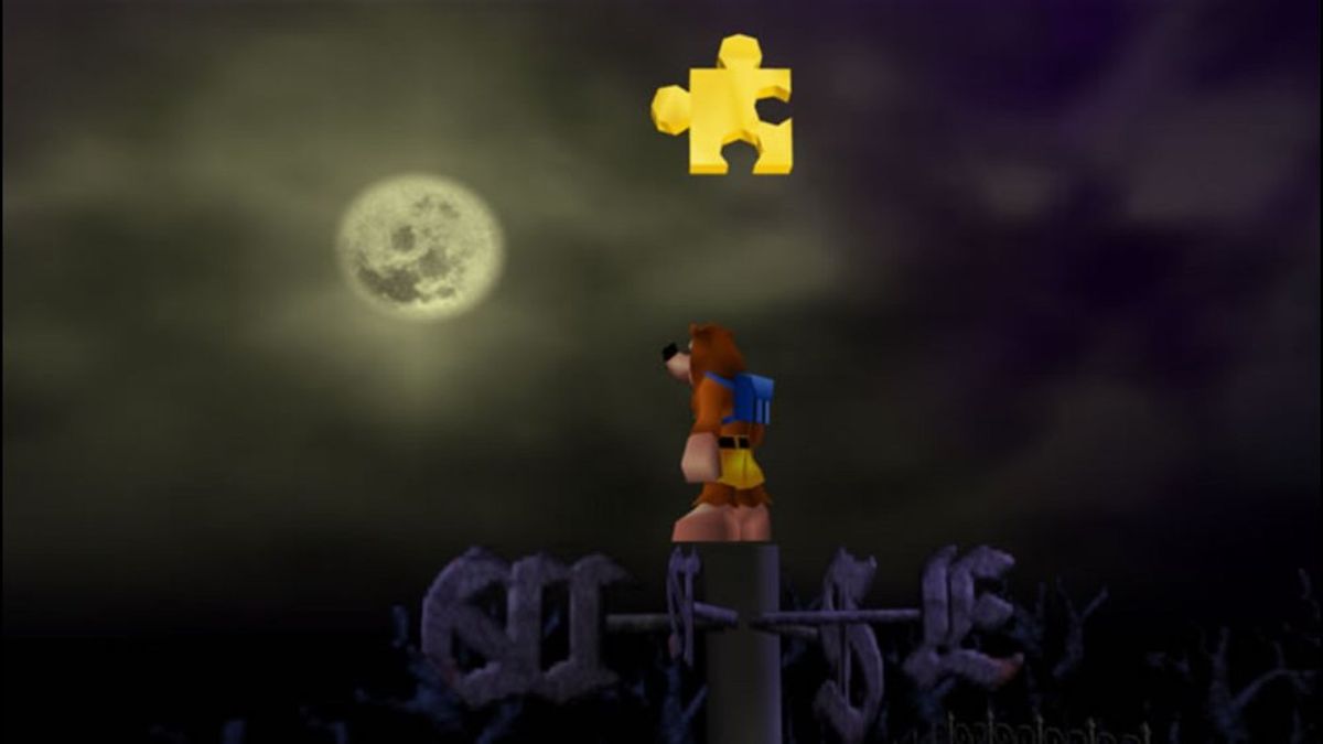 A screenshot shows Banjo and Kazooie staring at the glowing moon.