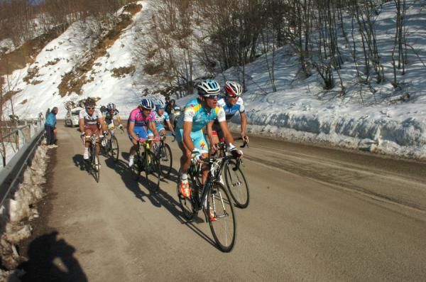 Kreuziger leads Horner in chase of Nibali.