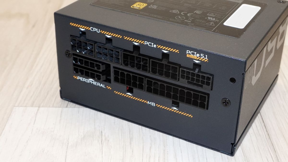 Acer Predator GX850 SFX