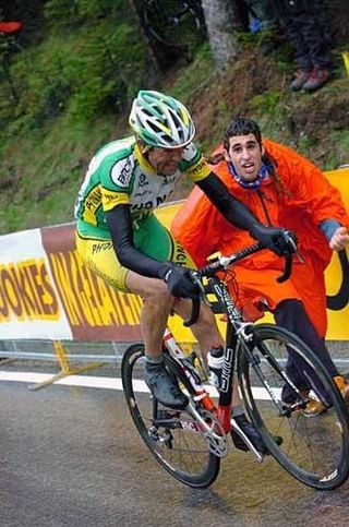 'Come on Jose!' Jose Gutierrez Cataluna (Phonak) gets some encouragement up the tough slopes