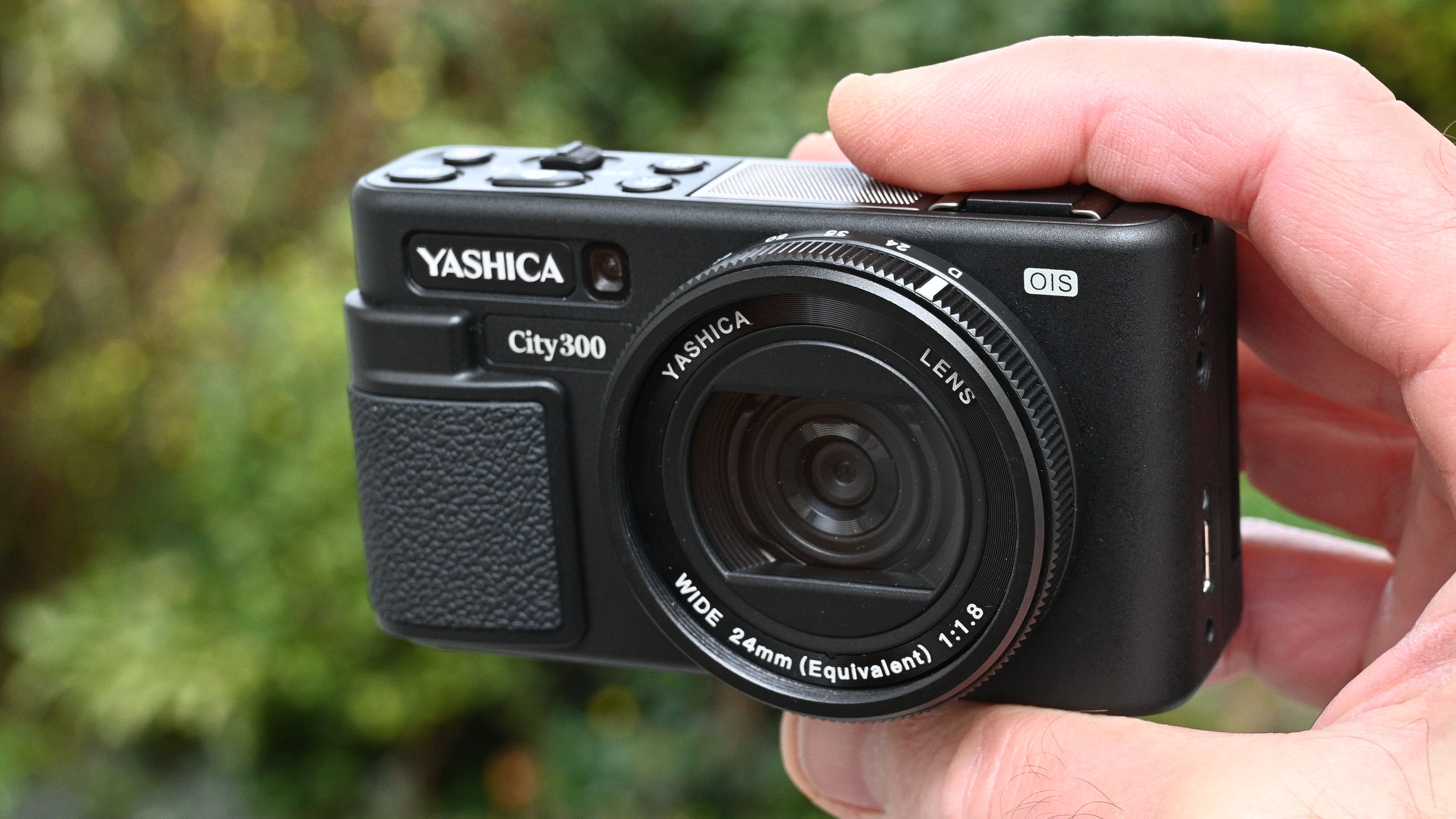Yashica City 300 product shot