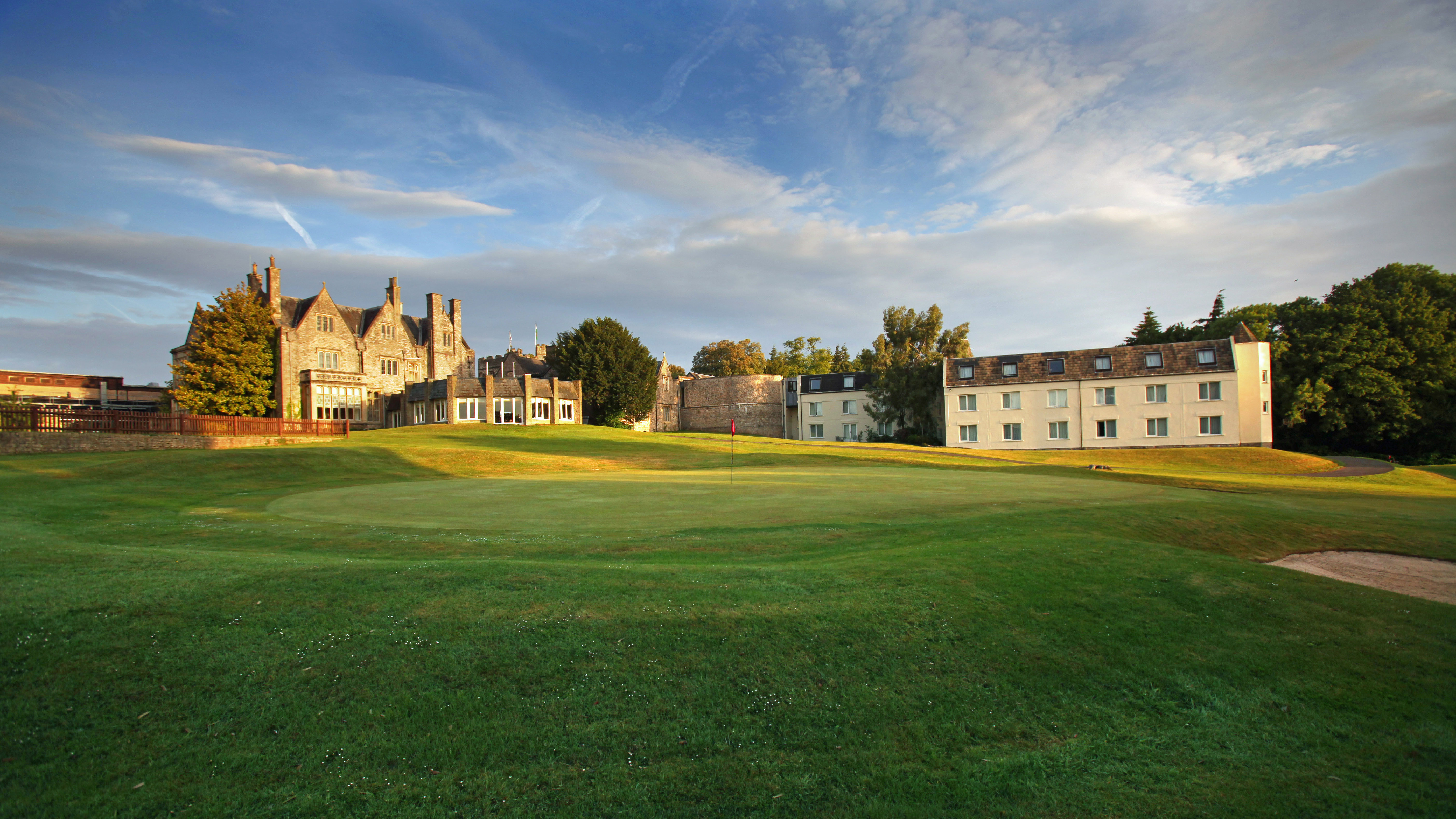 St Pierre - Mathern - Hole 18