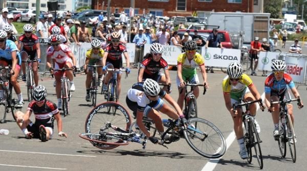 The crash on lap six which took out Peta Mullens and Kirsty Broun