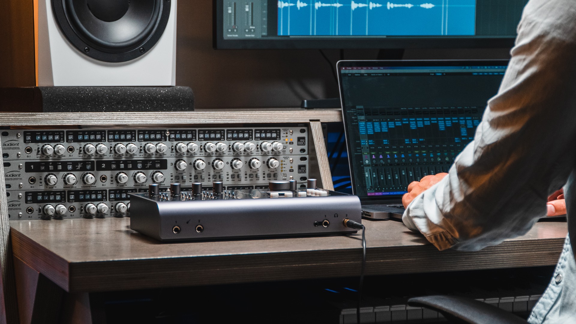 Audient iD44 (MKII)