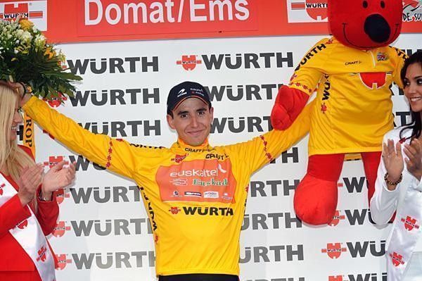 Igor Ant&oacute;n (Euskaltel-Euskadi) keeps in yellow.