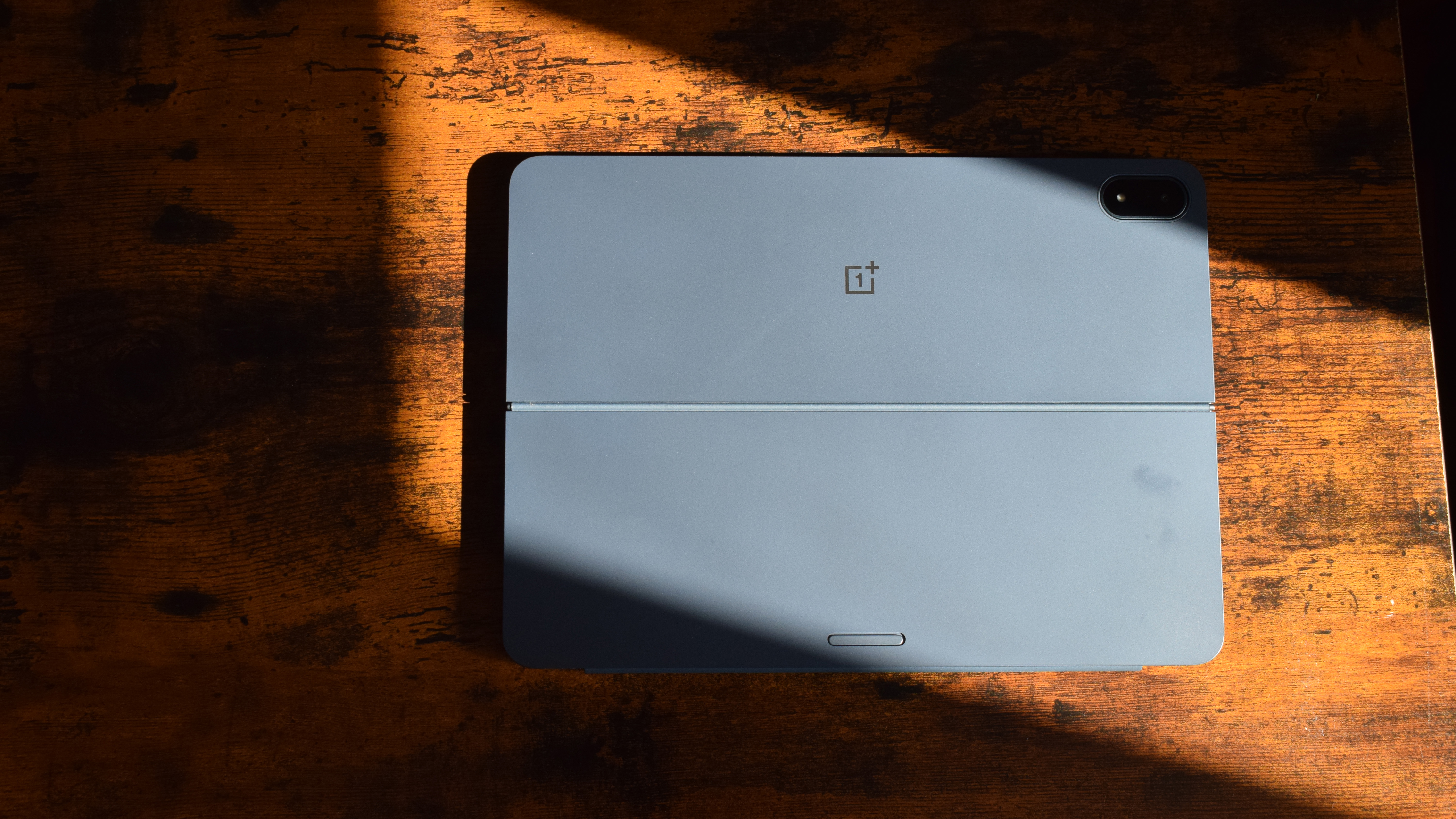 The OnePlus Pad 3 on a desk
