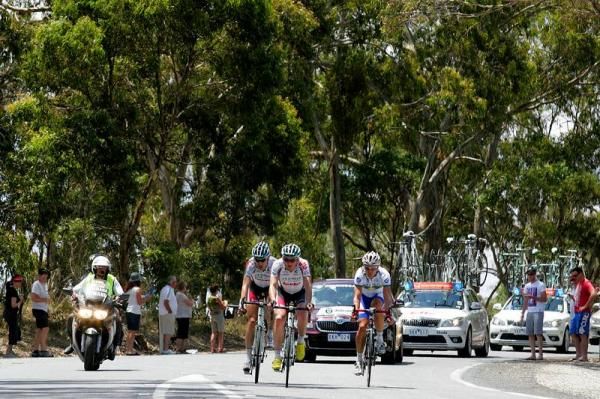 The three break aways were Mickael Delage and Olivier Kaisen (Omega Pharma-Lotto) and David Kemp (Uni-SA).
