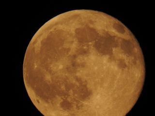 Skywatcher Shaunna Karras snapped this view of the Blue Moon full moon shining over Lake Ozark, Missouri on July 31, 2015.