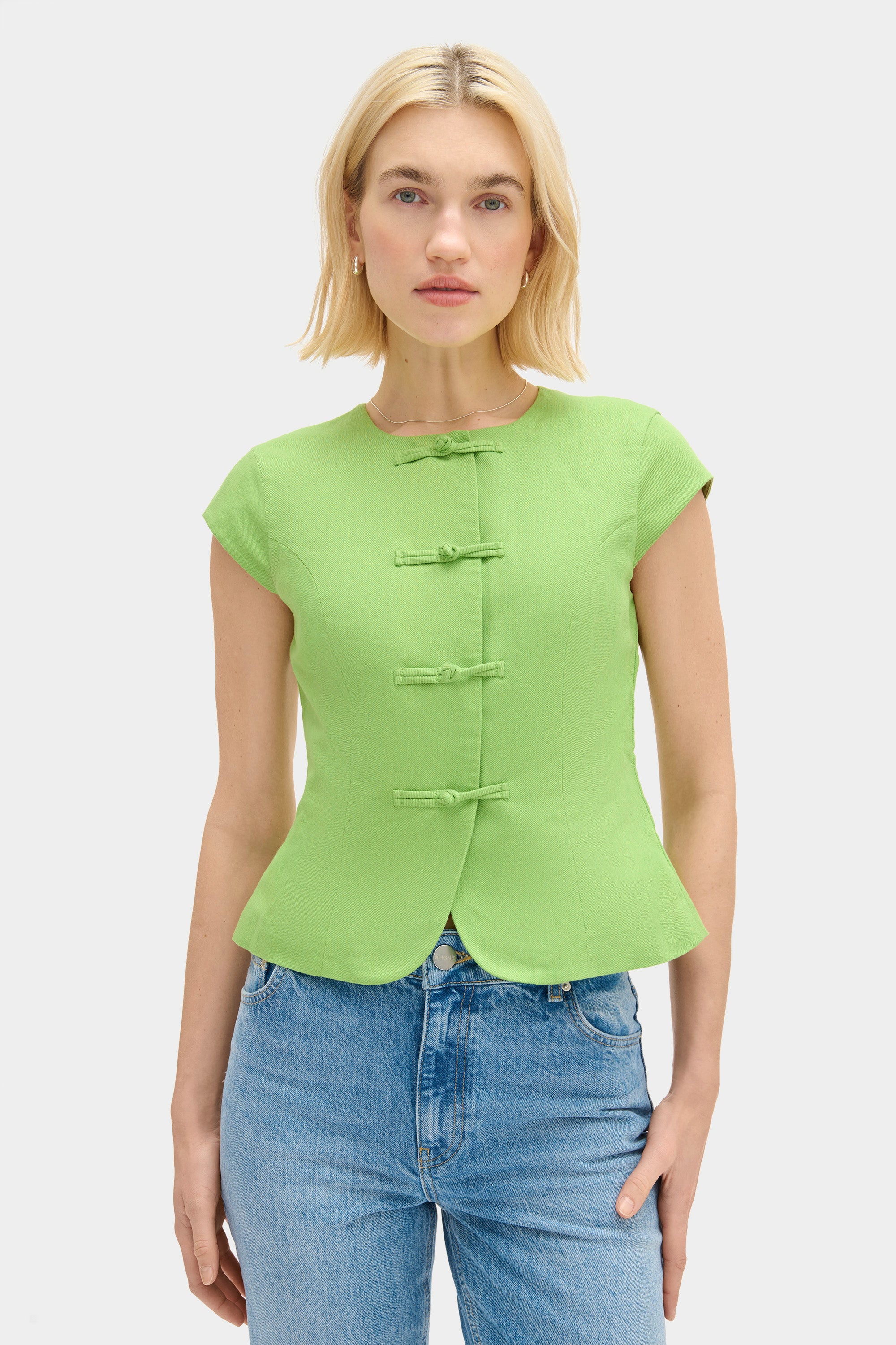 Top de lino con cuello redondo Connie