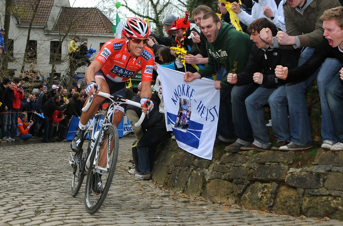 Fabian Cancellara at the base of the Muur van Geraardsbergen