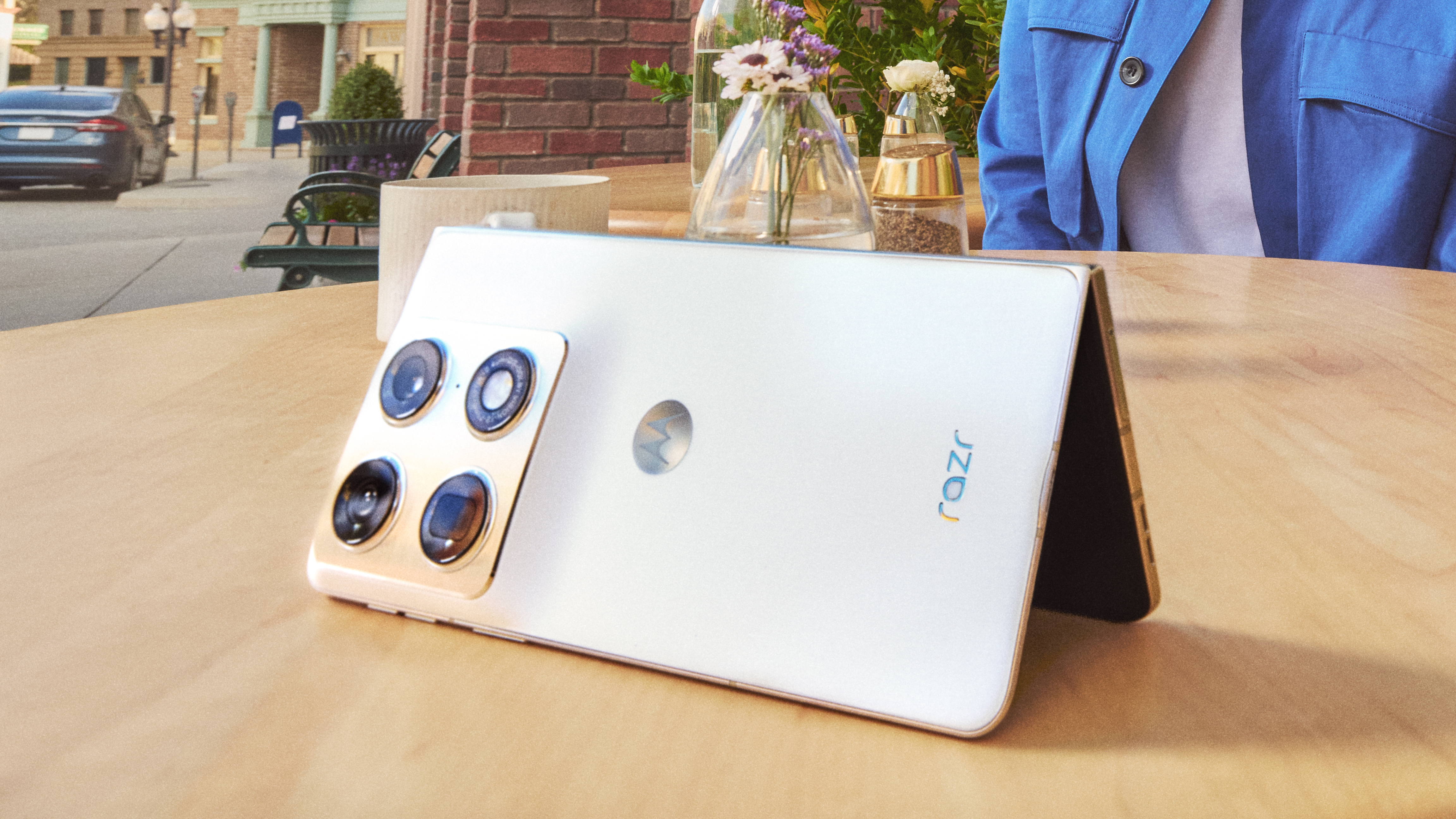 Motorola Razr Fold 2026 hands-on.