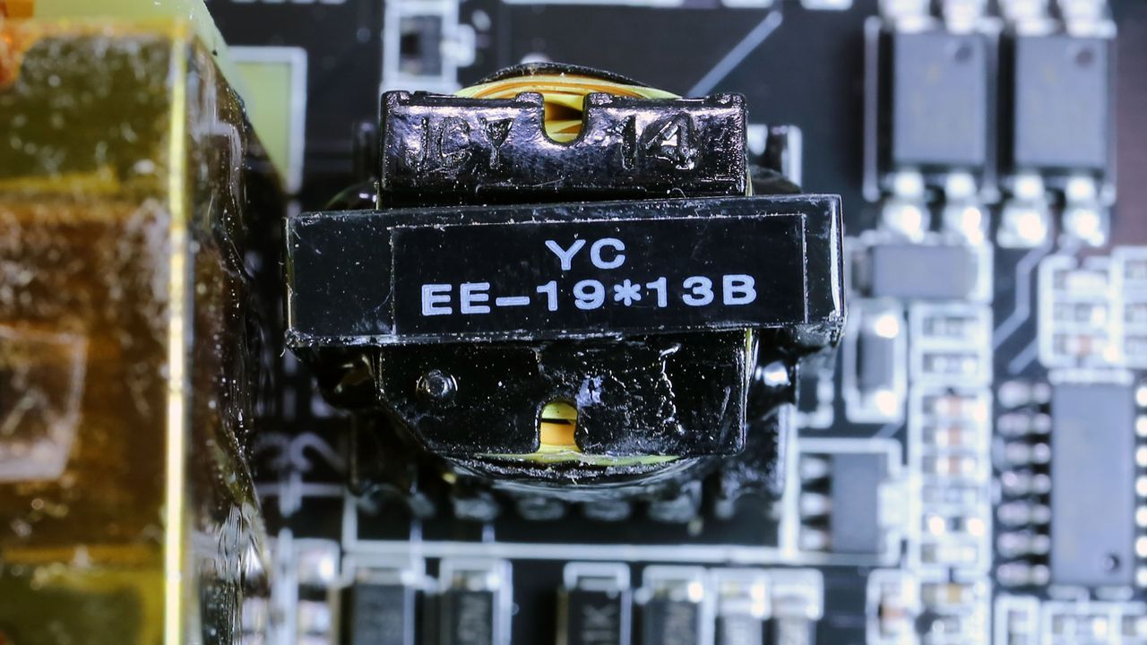 5VSB