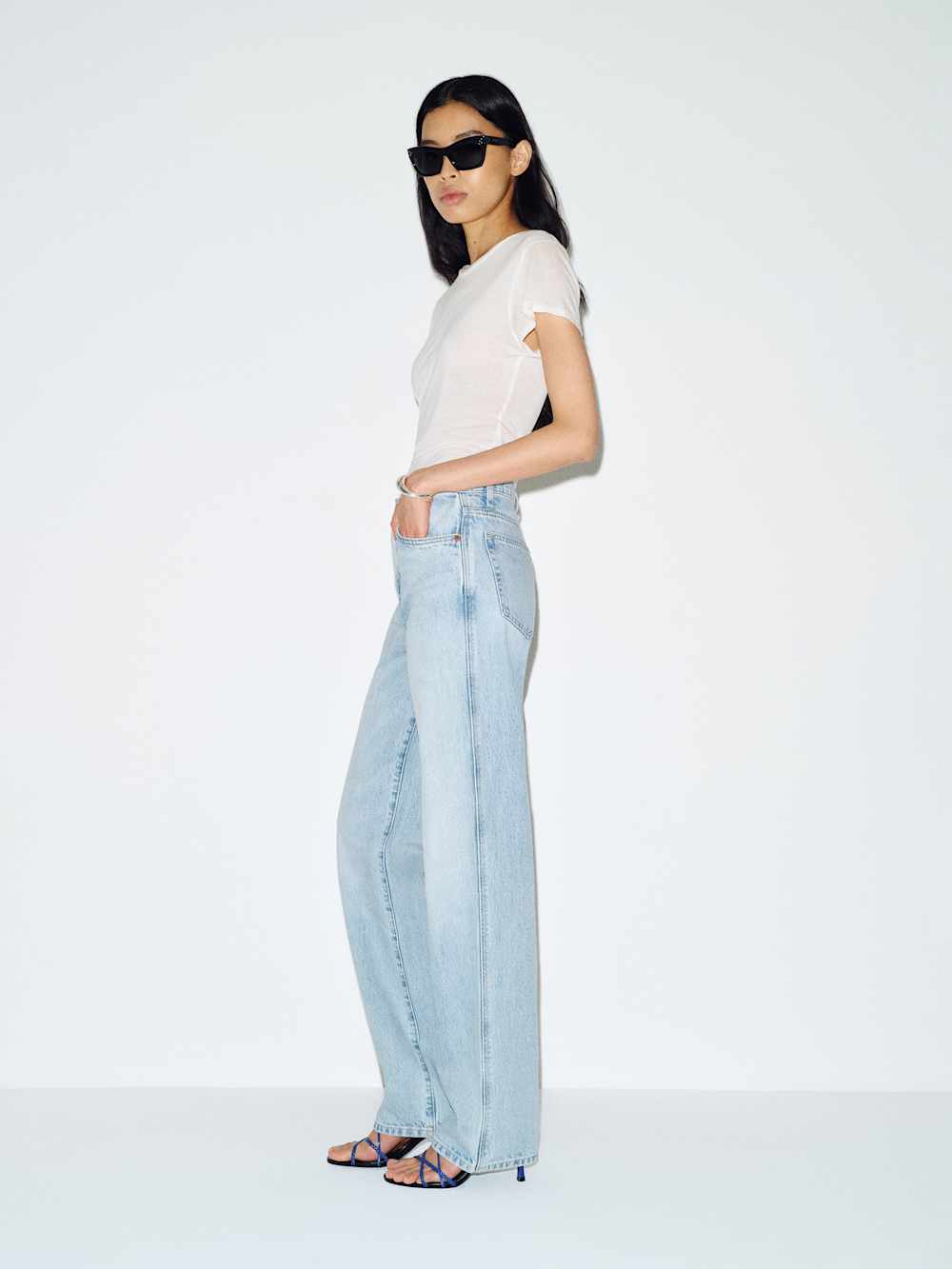 Val 90s Mid Rise Straight Jeans