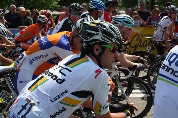Mark Cavendish (HTC-Highroad) at the start of stage 2.