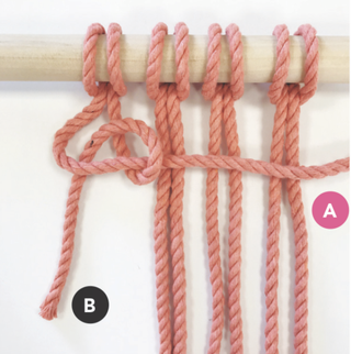 How to macrame a horizontal clove hitch knot step two