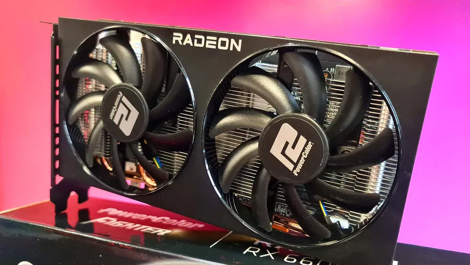 Видеокарта AMD Radeon RX 6600 на красочном фоне.