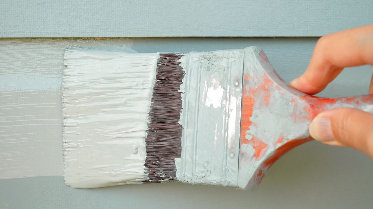 The best paint for wood: 5 picks for your DIY projects