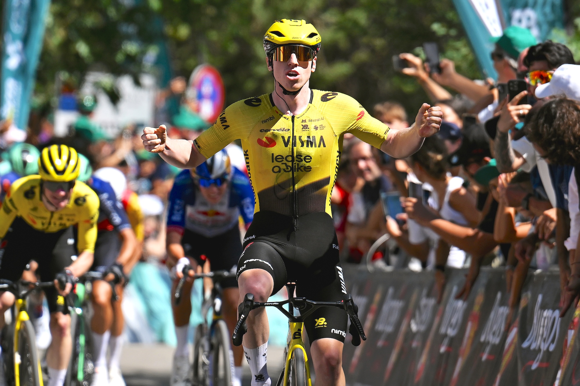 Vuelta a Burgos: Matthew Brennan wins uphill sprint to Alto del Castillo on opening stage