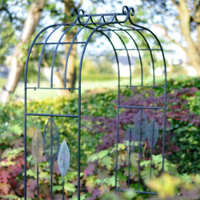 15% off garden obelisks and arches at Crocus