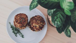 Plates of rostis