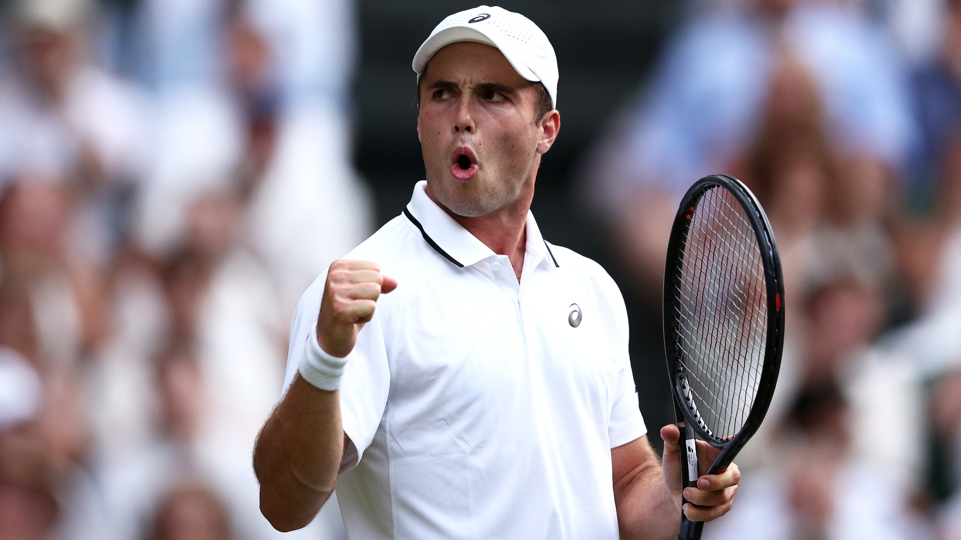 Arthur Fery celebrating at Wimbledon 2026
