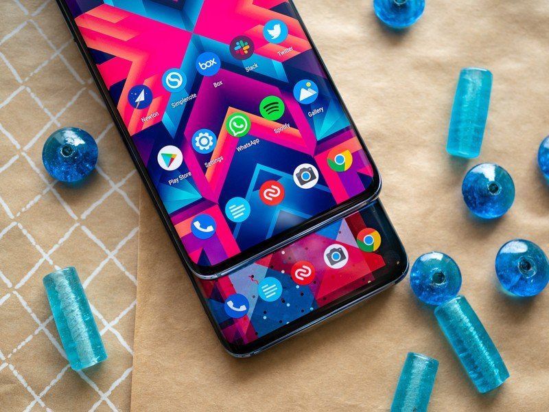 Xiaomi Mi 10 vs. Mi 10 Pro