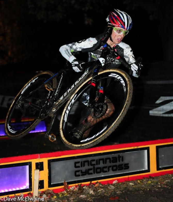 Kaitie Antonneau (Cannondale Cyclocrossworld.com) after making the move into third place