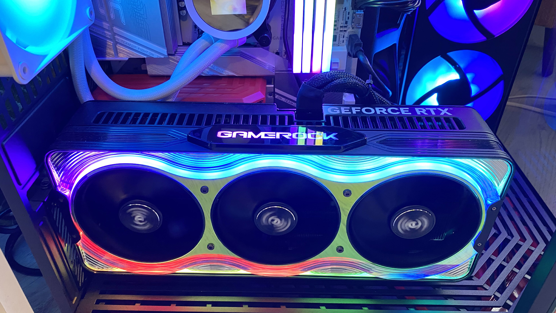 Gaming PC build images