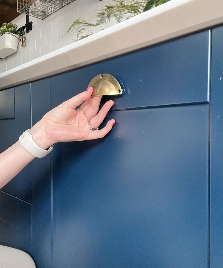 How to install kitchen handles Real Homes