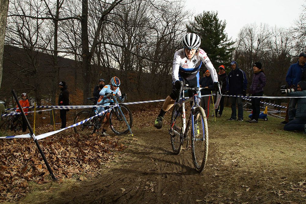 Furious trying to catch her, the JAM Fund and Amy D. riders make a last effort.