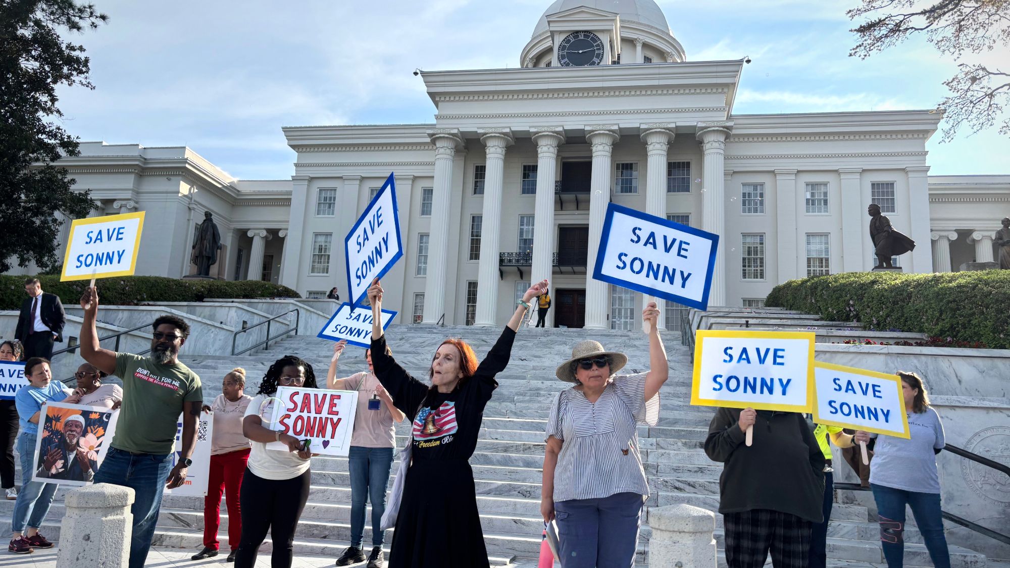 Alabama halts execution of man who didn’t kill victim