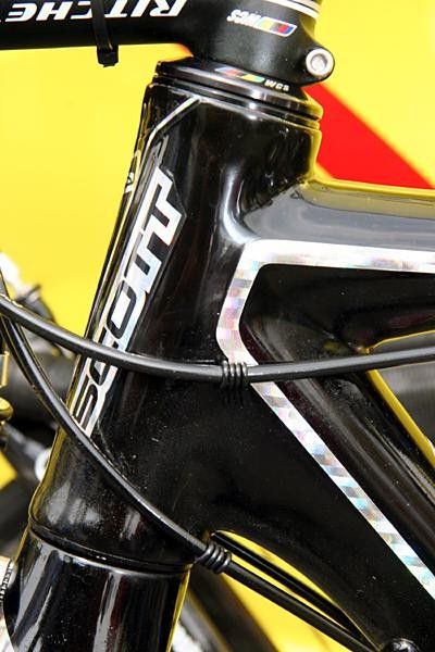 Head tube detail