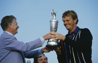 Lyle gets his hands on the Claret Jug first in 1985