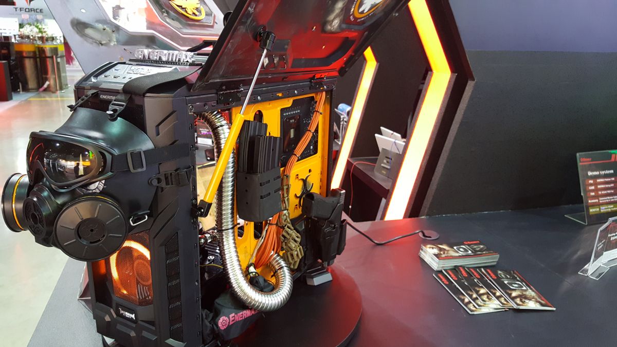 Computex 2016 case mod