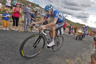 Ryder Hesjedal (Garmin-Sharp) climbs La Camperona and take the stage 14 win