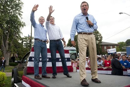 John Kasich campaigns with Mitt Romney and Rob Portman in Ohio in 2012