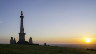 hiking near London: Coombe Hill summit