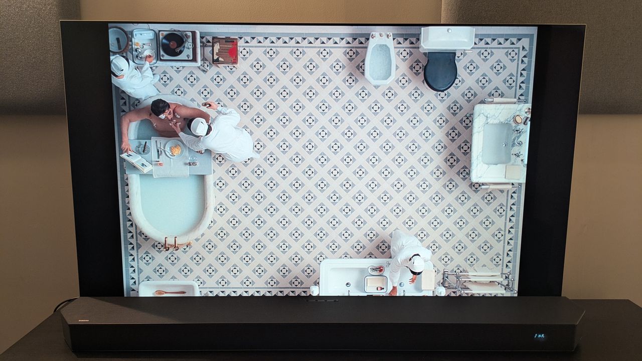 Shot from the Phoenician Scheme 4K Blu-ray on LG G5
