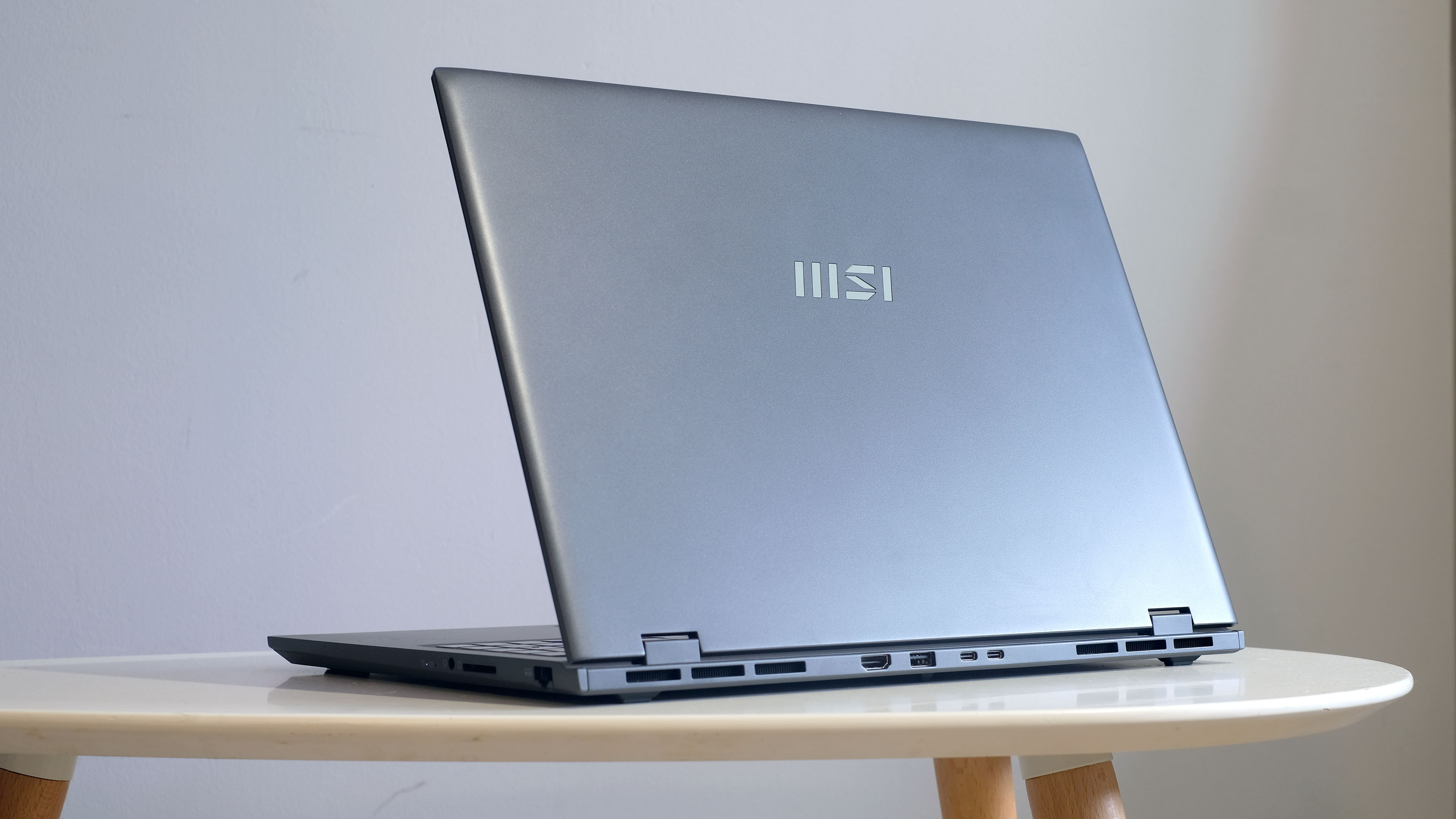 MSI Prestige 16 AI Evo review