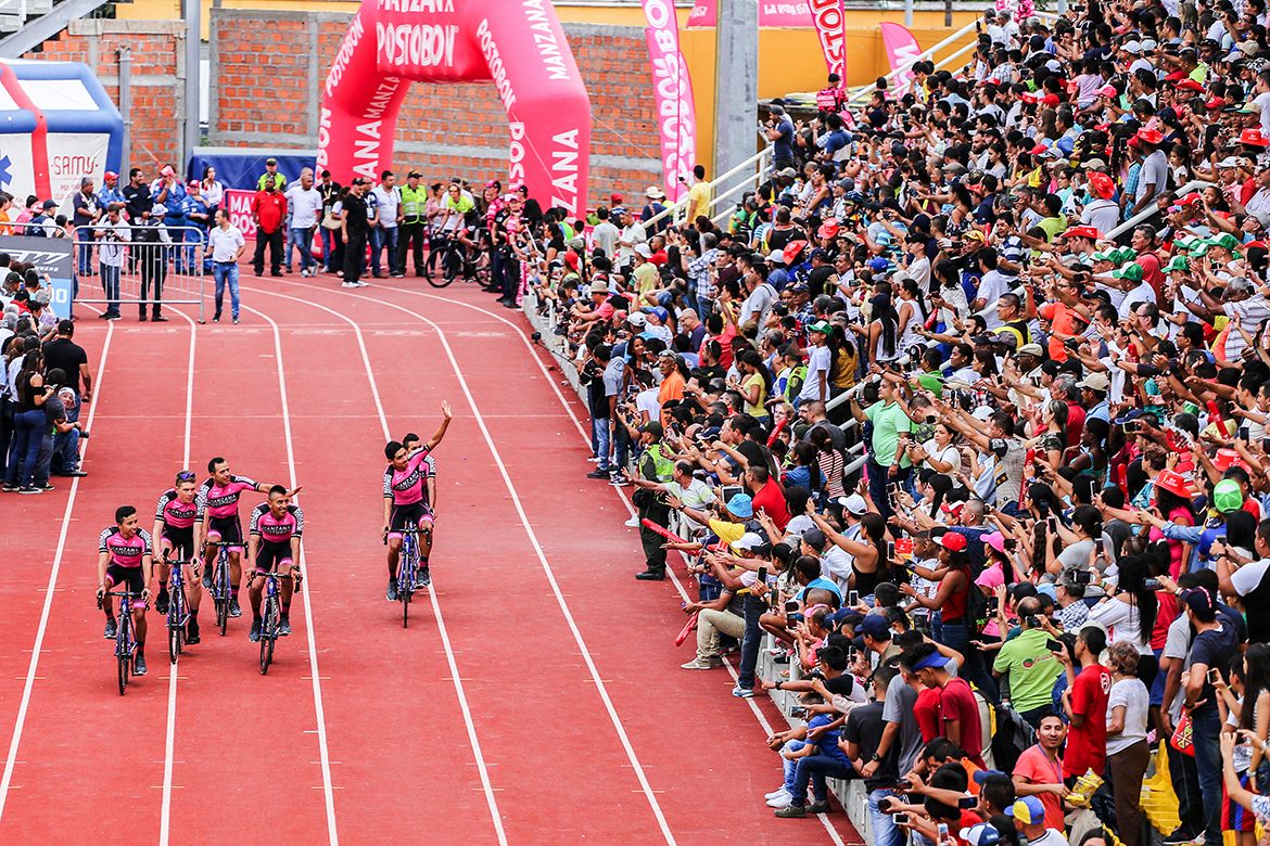 Manzana Postobon at the Estadio Francisco Rivera Escobar in Palmira.
