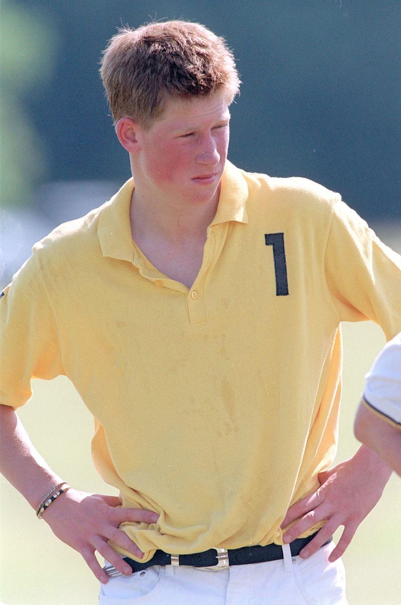 34 Prince Harry Photos Through the Years - Duke of Sussex Life History ...